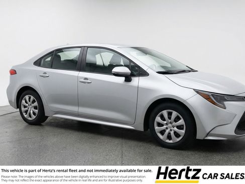 Used 2025 Toyota Corolla LE FWD image 1