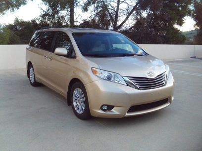 Used 2011 Toyota Sienna XLE
