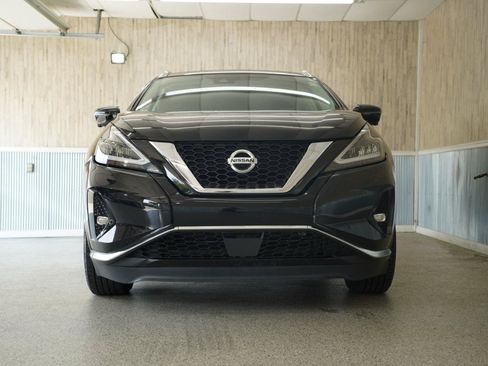 Used 2019 Nissan Murano Platinum w/ Cargo Package FWD image 2