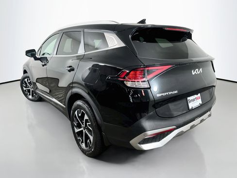 Used 2023 Kia Sportage EX AWD/4WD image 5