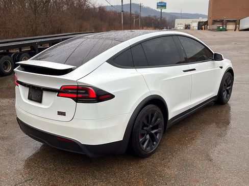 Used 2023 Tesla Model X Plaid image 18