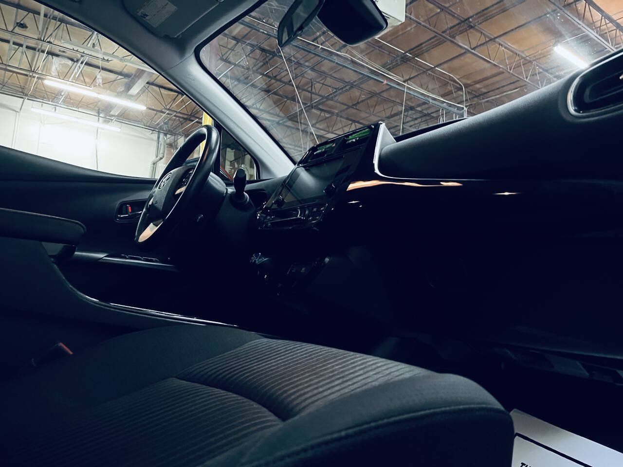 Used 2018 Toyota Prius Three FWD image 23