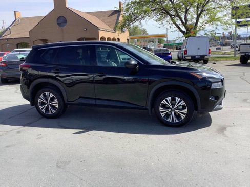 Used 2021 Nissan Rogue SV AWD/4WD image 8