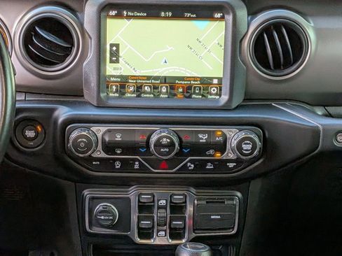 Used 2021 Jeep Wrangler Unlimited Sport image 10