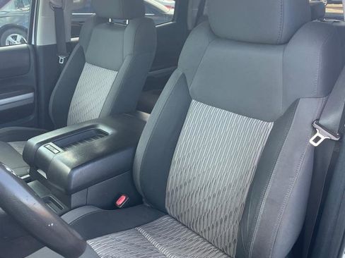 Used 2014 Toyota Tundra SR5 image 8
