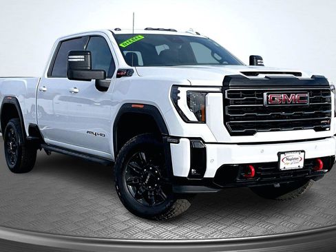 Used 2025 GMC Sierra 3500 AT4 w/ AT4 Premium Plus Package image 14