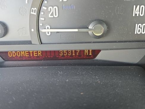 Used 2007 Cadillac XLR RWD image 24