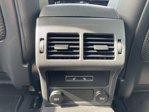 Used 2017 Jaguar XE Prestige image 13