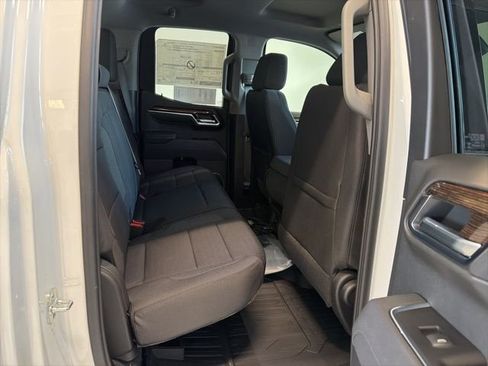 New 2026 GMC Sierra 1500 Elevation image 27