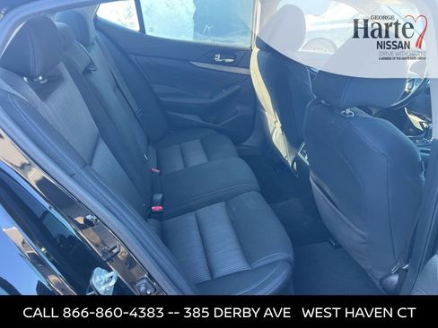 Used 2017 Nissan Maxima 3.5 S image 31