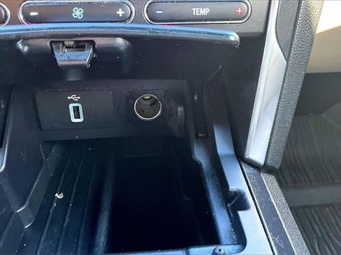 Used 2019 Ford Explorer Limited w/ Ford Safe & Smart Package image 24