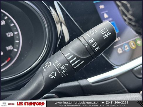 Used 2023 Buick Encore GX Select w/ Sport Touring Package image 25