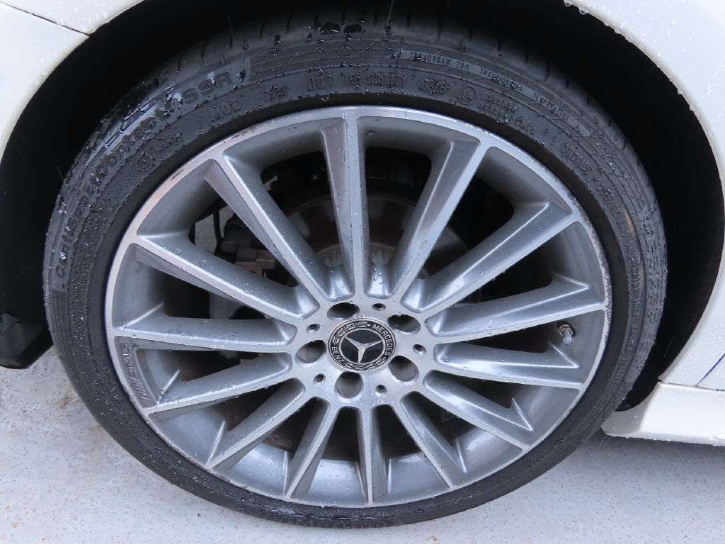 Used 2020 Mercedes-Benz C 300 Sedan image 17