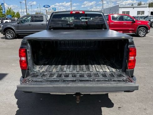 Used 2018 Chevrolet Silverado 1500 LT AWD/4WD image 16