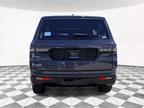 New 2026 Jeep Grand Wagoneer Summit AWD/4WD image 13