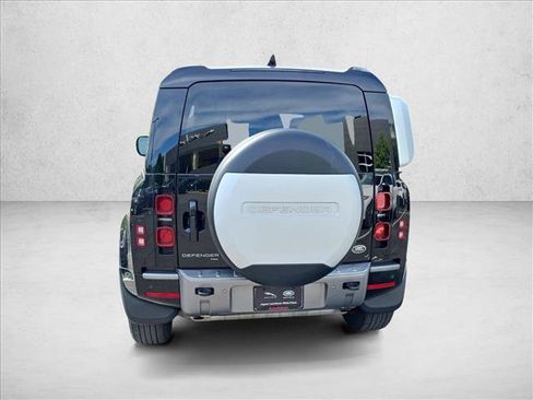 Used 2022 Land Rover Defender 90 X-Dynamic S AWD/4WD image 6