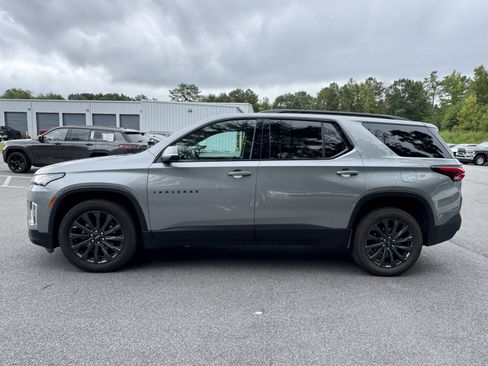 Used 2023 Chevrolet Traverse RS AWD/4WD image 8