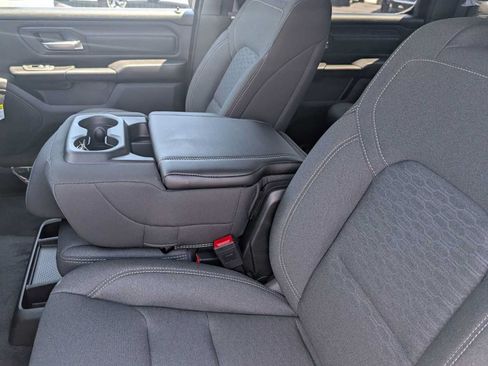 New 2026 RAM 1500 Express AWD/4WD image 13