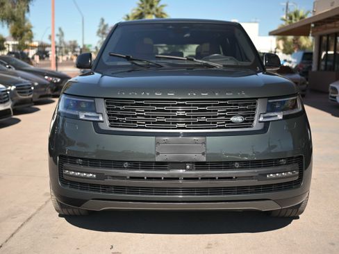 Used 2023 Land Rover Range Rover Long Wheelbase SE AWD/4WD image 1