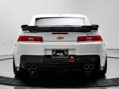 Used 2015 Chevrolet Camaro Z/28 image 10