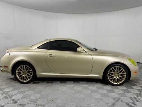 Used 2006 Lexus SC 430 Convertible RWD image 9