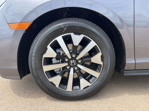 New 2026 Honda Odyssey EX-L image 9