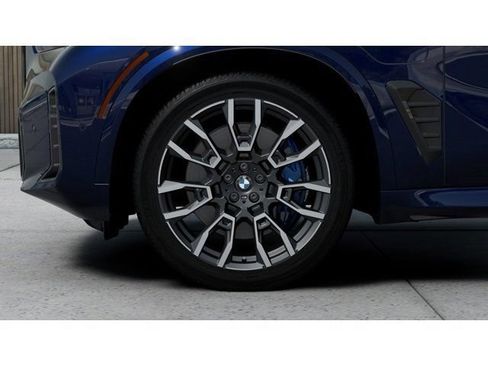New 2026 BMW X5 xDrive50e w/ Executive Package AWD/4WD image 7