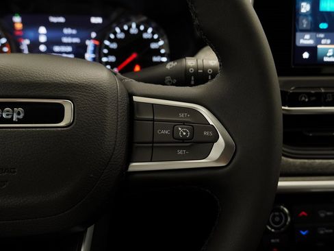 New 2026 Jeep Compass Latitude image 26