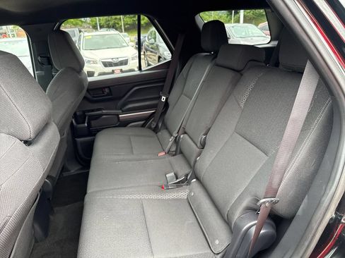 Used 2026 Toyota 4Runner SR5 AWD/4WD image 34