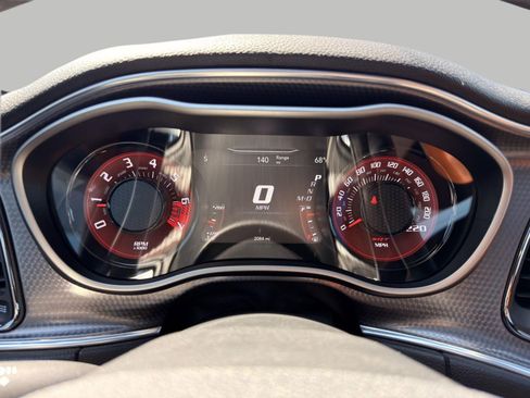 Used 2019 Dodge Challenger SRT Hellcat Redeye RWD image 17