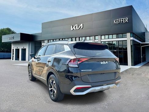Certified 2025 Kia Sportage EX w/ Premium Package image 6