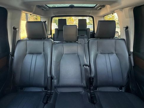 Used 2016 Land Rover LR4 HSE Silver Edition image 16