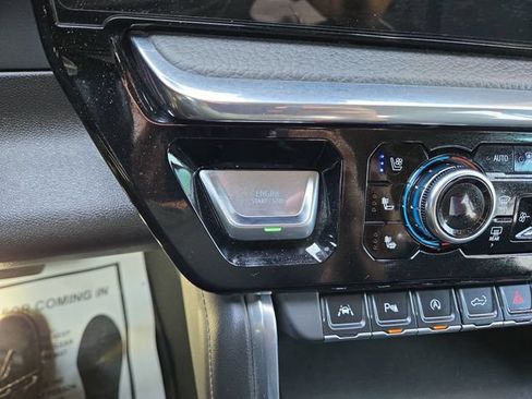 Used 2024 GMC Sierra 1500 Denali w/ Technology Package AWD/4WD image 22