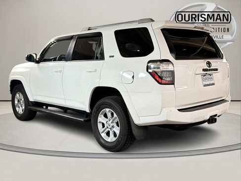 Used 2018 Toyota 4Runner SR5 image 6