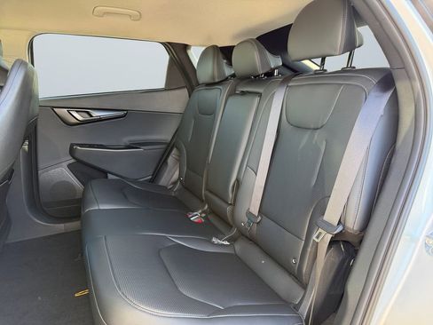 New 2025 Kia EV6 Wind image 13