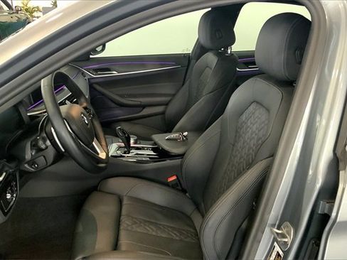 Certified 2023 BMW 540i image 24