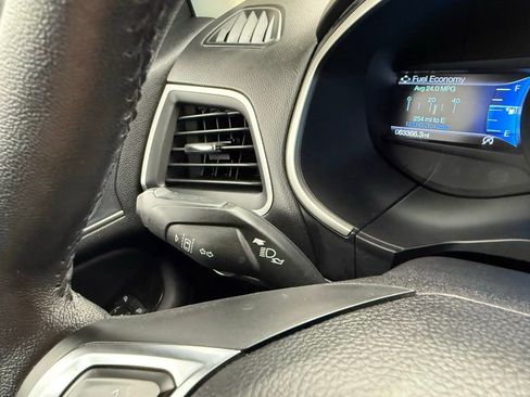 Used 2020 Ford Edge SEL w/ Convenience Package image 24