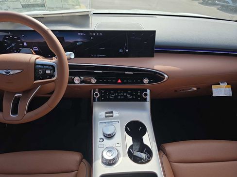New 2026 Genesis GV70 2.5T Advanced image 13