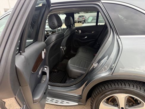 Used 2017 Mercedes-Benz GLC 300 image 8