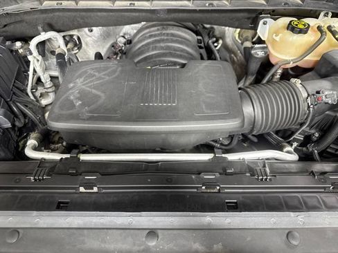 Used 2020 Chevrolet Silverado 1500 LT w/ All-Star Edition AWD/4WD image 9