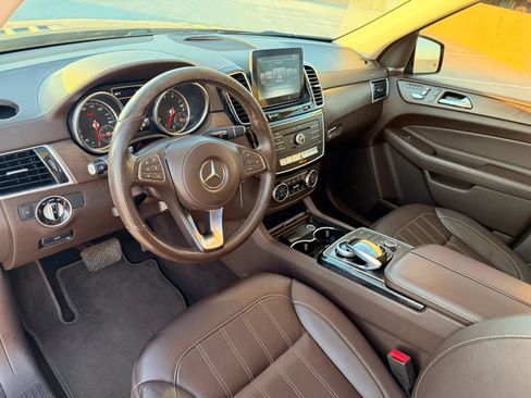 Used 2017 Mercedes-Benz GLS 450 4MATIC image 8