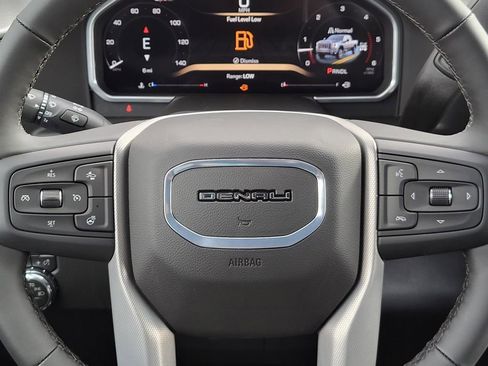 New 2026 GMC Sierra 2500 Denali w/ Denali Reserve Package image 12