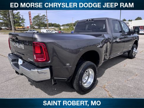 New 2026 RAM 3500 Big Horn AWD/4WD image 5