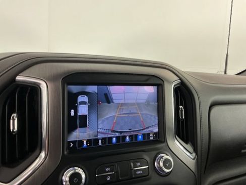 Used 2022 GMC Sierra 3500 Denali AWD/4WD image 24