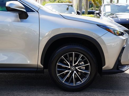 Used 2024 Lexus NX 250 FWD image 8