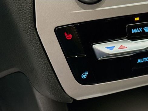 Used 2023 Ford Explorer XLT w/ Equipment Group 202A image 19