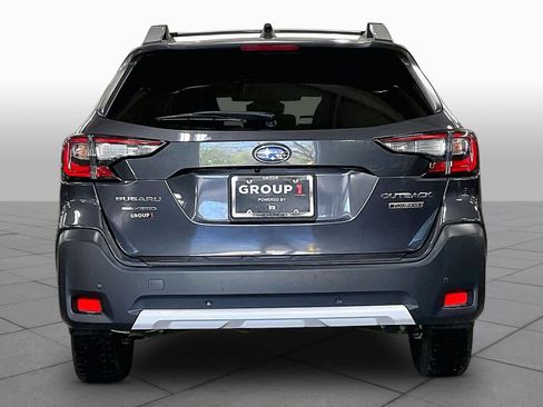 Used 2024 Subaru Outback Touring AWD/4WD image 5
