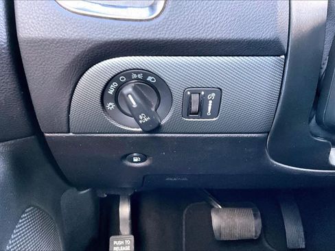 Used 2020 Dodge Durango GT w/ Blacktop Package image 33