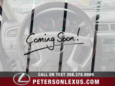 Used 2012 GMC Sierra 2500 Denali w/ Suspension Package, Off-Road AWD/4WD image 21
