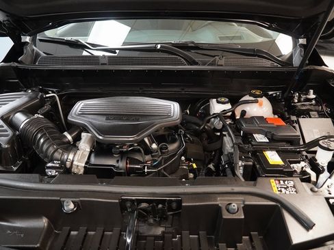 Certified 2023 GMC Acadia SLT w/ Elevation Edition image 19